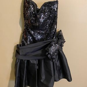 Black 80’s sequin party dress